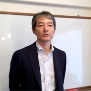丸関雅史